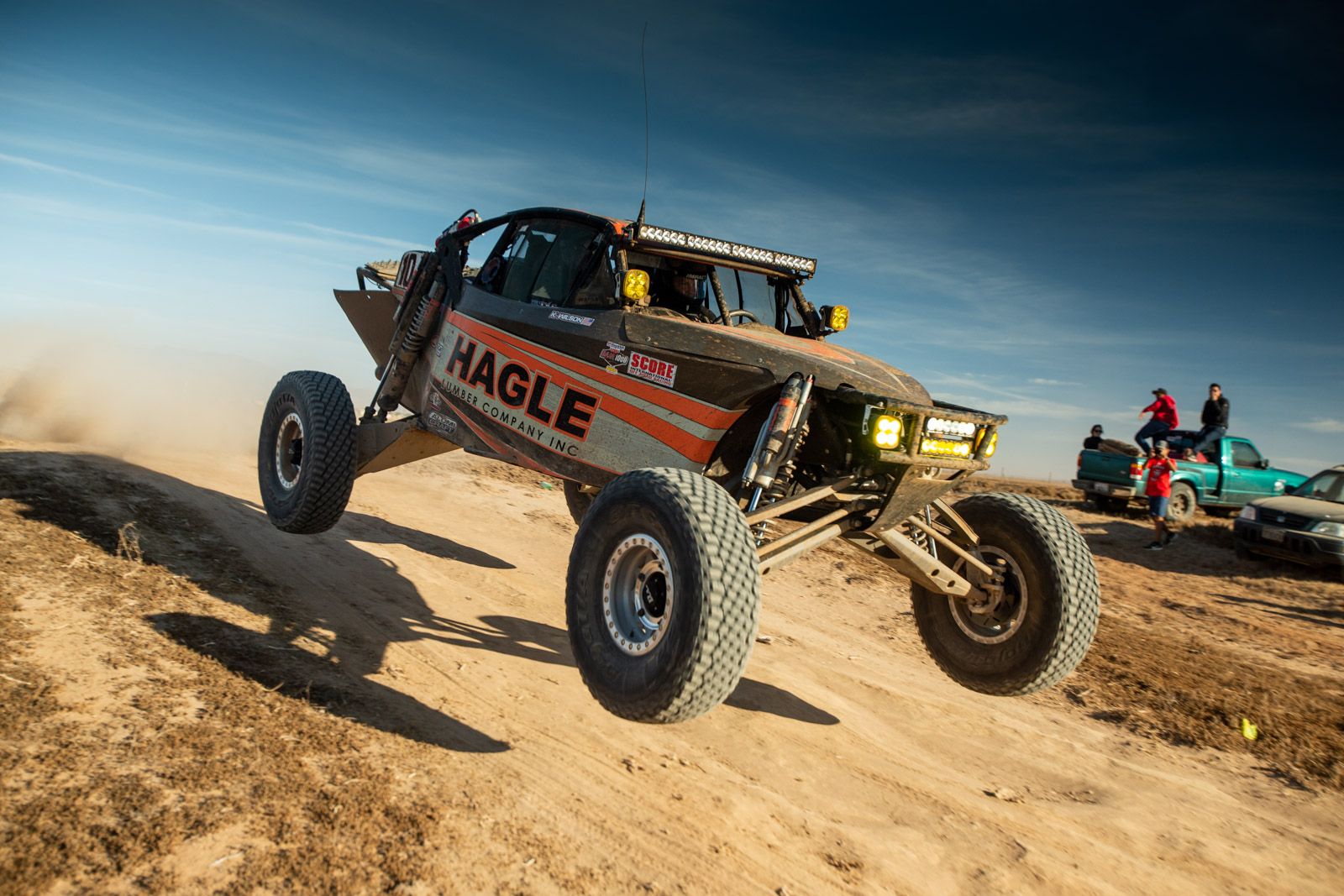 OFF-ROAD RACE TEAM